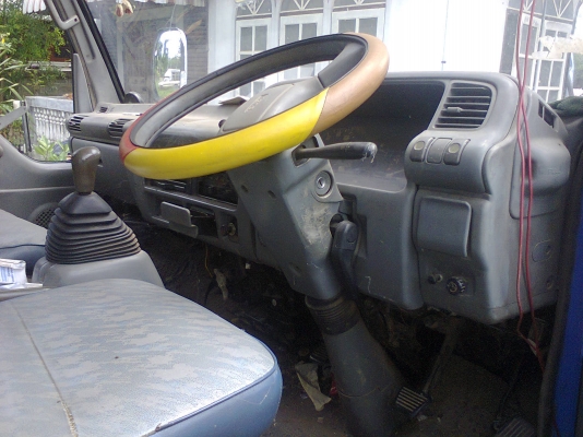 ขายหกล้อ NPR-120 HP พร้อมหลังคา ราคาเบาๆ