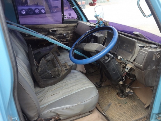 ขายหัวเก๋ง NKR สภาพเดิมๆ เกียร์ยาว ไม่กระดกหัว ขายหัวเก๋ง NKR สภาพเดิมๆ เกียร์ยาว ไม่กระดกหัว