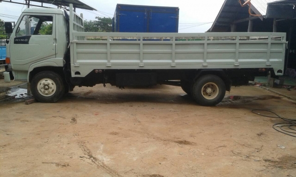 HINO FC2W 120 ห้างแท้ กะบะยาว 5.5 เมตร ภาษีเต็ม กะบะเหล็กทำสีใหม่ทั้งคันครับ HINO FC2W 120 ห้างแท้ กะบะยาว 5.5 เมตร ภาษีเต็ม กะบะเหล็กทำสีใหม่ทั้งคันครับ