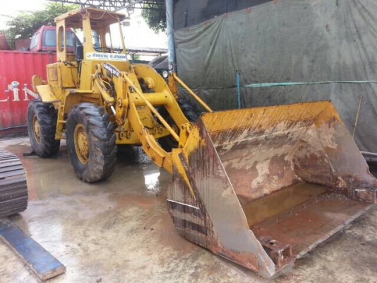 ต้องการขายรถตักCAT 920 ต้องการขายรถตักCAT 920