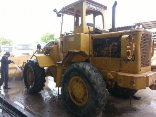 ต้องการขายรถตักCAT 920 ต้องการขายรถตักCAT 920