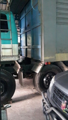 12ล้อ 1 เพลา เครื่อง175 แรงม้า