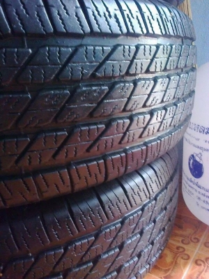 ยางสวยดอกเต็มไม่มีตำนิ26565R17ปี2512