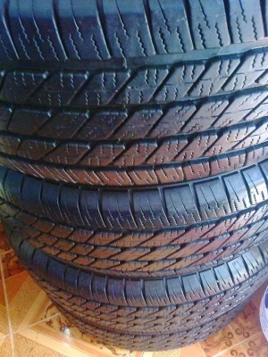 ยางสวยดอกเต็มไม่มีตำนิ26565R17ปี2512