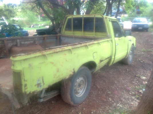 ขายนีสสัน 720 ดีเชล ทะเบียนพึ่งขาด