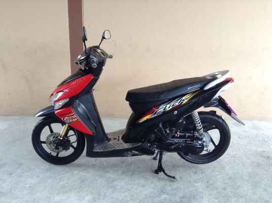 ขาย!!! ฮอนด้าคลิ๊ก รุ่นท็อปล้อแม็ก ปี50 รถเครื่องดีคับ ขับขี่ดี ทะเบียนครบ