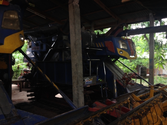 ขายด่วน!!! รถเกี่ยวมือสองราคาถูก สภาพพร้อมใช้งาน ราคาต่อลองกันได้