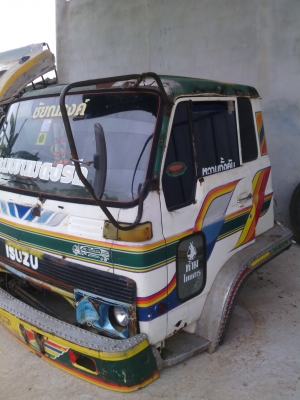 ขายหัวรถสิบล้อ  isuzu jcm