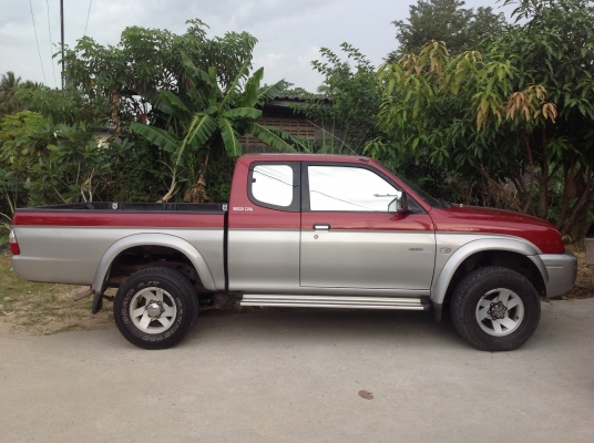 สตราด้า แค๊ปโฟวิล  สภาพดี ราคา 190000 บาท