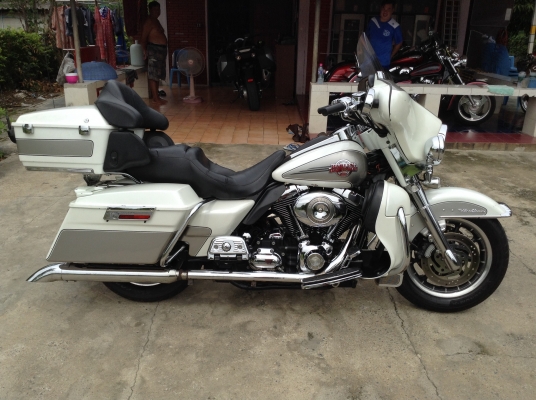 ธารนนทบุรี//ขาย harley-davidson ultraclassic ปี2007 ราคา750,000 บาท ทะเบียนแท้ ธารนนทบุรี//ขาย harley-davidson ultraclassic ปี2007 ราคา750,000 บาท ทะเบียนแท้