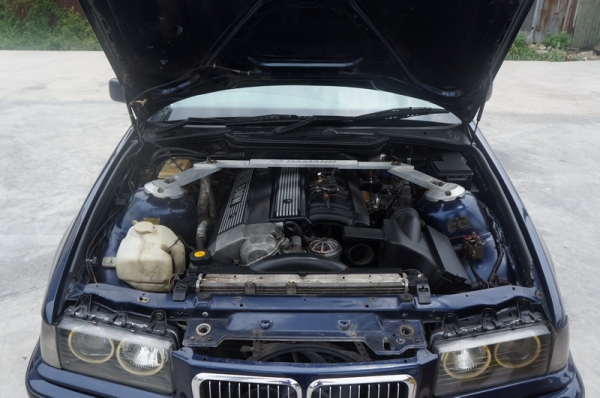 BMW E36 นกแก้ว 325i ปี 1994 ขายเงินสดเท่านั้น ติดแก็ส LPG หัวฉีด ชุดแต่ง M พวงมาลัยพาวเวอร์ กระจกไฟฟ้าใช้งานได้ทุกบาน ล้อMAX แอร์เย็น เครื่องวิ่งดี เกียร์ ช่วงล่างปกติ รถพร้อมใช้งาน