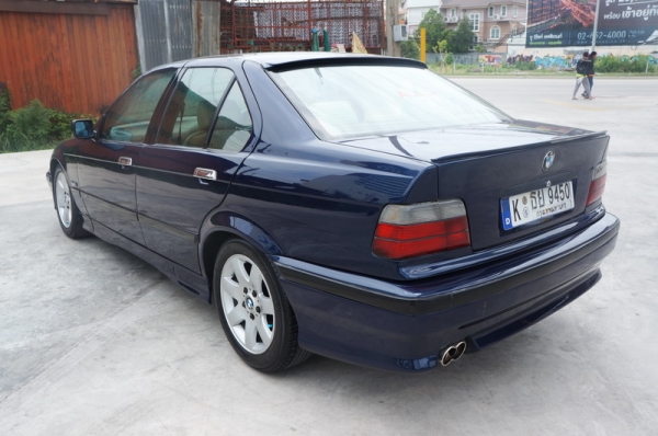 BMW E36 นกแก้ว 325i ปี 1994 ขายเงินสดเท่านั้น ติดแก็ส LPG หัวฉีด ชุดแต่ง M พวงมาลัยพาวเวอร์ กระจกไฟฟ้าใช้งานได้ทุกบาน ล้อMAX แอร์เย็น เครื่องวิ่งดี เกียร์ ช่วงล่างปกติ รถพร้อมใช้งาน
