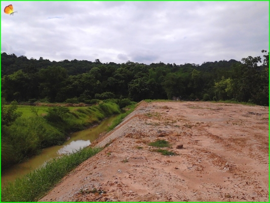 ขาย..ที่ดินที่อุทัยธานี42ไร่กว่าๆ..ติดถนนใหญ่