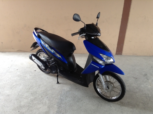 ขาย!!! ฮอนด้าคลิ๊ก ปี50 รถเครื่องดีคับ ขับขี่ดีคับ ทะเบียนครบ