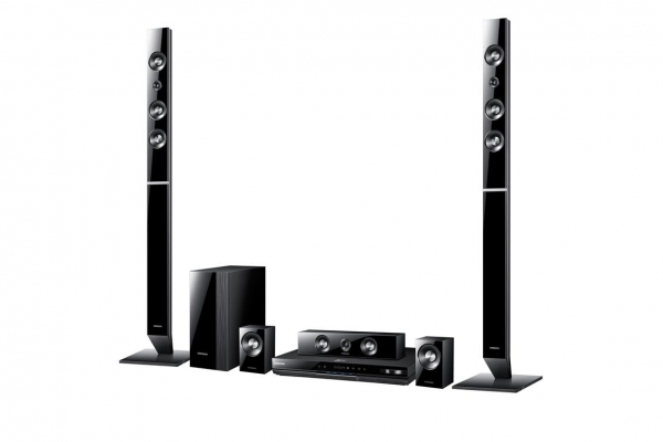 Home Entertainment System โฮมเธียเตอร์ HT-D5530WK ซัมซุง (ขายเเล้ว 1 เหลือ 1)