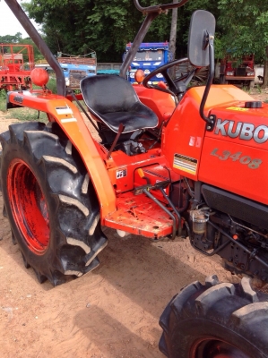 แทรกเตอร์คูโบต้า l3408 สภาพดีมากเดิมๆ รถขาดจำนำ