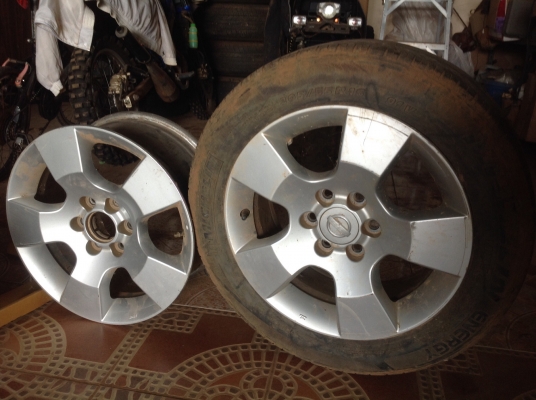 ขายล้อเดิม navara4x4. ขอบ16