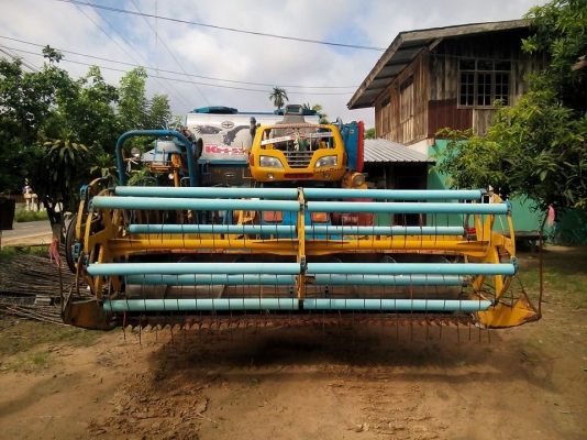 ขายรถเกี่ยวข้าว ขายรถเกี่ยวข้าว