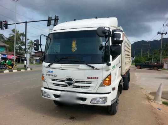 รถฮีโน่ 6 ล้อดั้ม 175 แรงม้า  ปี 56  ( รถวิ่ง 1x,xxx  กม. )  สนใจติดต่อ  081 - 6079515