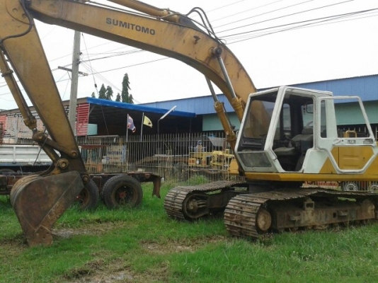 ขายรถแบคโคซูมิตโตโม่F2 2800 ปั้มK3 Vเครื่อง 6BD 165แรง โซ่ใหม่ใบสวย สภาพพร้อมใช้งาน