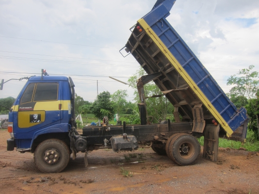 ขาย HINO 6 ล้อดัมพ์ 6 สูบ 156 แรง FC3WJA