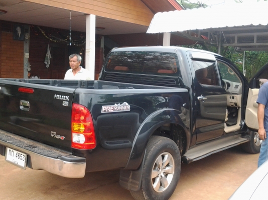 TOYOTA VIGO PRERUNER 3.O ปี51 4ประตู วิ่งน้อย เคลมสีอู่ประกันมา คานหน้าหายจร้า แต่รถถือว่าสวย TOYOTA VIGO PRERUNER 3.O ปี51 4ประตู วิ่งน้อย เคลมสีอู่ประกันมา คานหน้าหายจร้า แต่รถถือว่าสวย