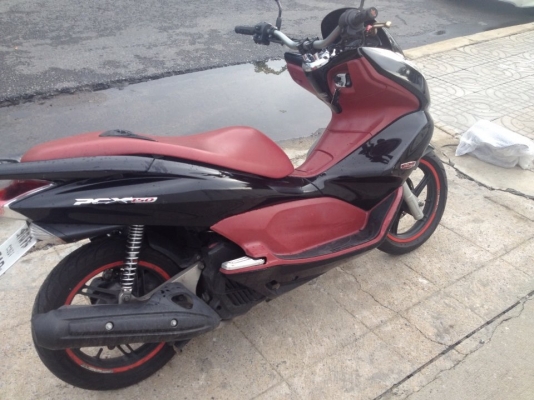 ขาย PCX 150 i สีดำ + แดง ราคา 43500 บาท