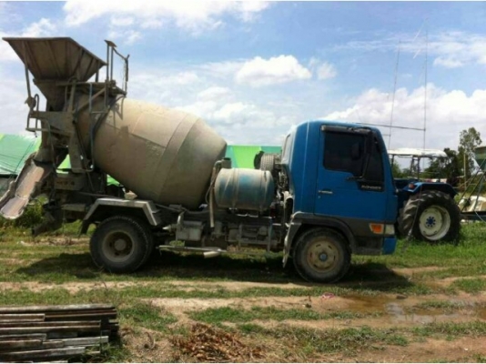 ขายรถโม่ปูนHINO210แรง เครื่องJO8C เครื่องดี แคชซีสวย แอร์เย็น สภาพพร้อมใช้งาน เอกสารใบอินวอร์ย