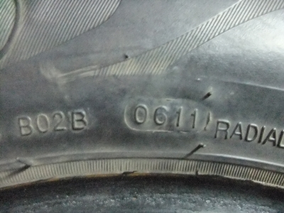 ยาง Thunderer 175/70/13 ปี 11