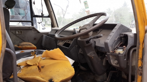 ขายด่วนหกล้อกลางMitsubishi ไอ้หลงราคาถูกๆเหมาะกับนักปั้น ปี2544รถห้างราคาโทร0843923995