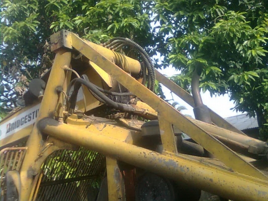 ขายรถคีบ สามล้อเบล เคื่องสามสูบ ขายรถคีบ สามล้อเบล เคื่องสามสูบ