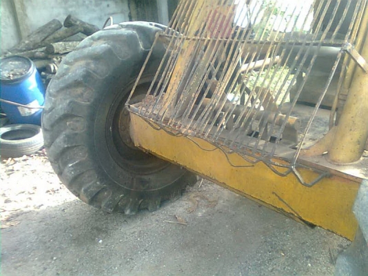 ขายรถคีบ สามล้อเบล เคื่องสามสูบ ขายรถคีบ สามล้อเบล เคื่องสามสูบ