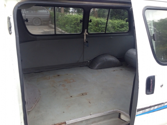 **** ขายรถตู้ LITEACE เบนซิน ติดNGVแล้ว ****