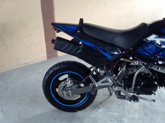 ขาย!!! KSR ลาย5 สภาพสวย ท่อผ่าเสียงเพราะ ปี53 รถเครื่องดีคับ ทะเบียนครบ ภาษี57