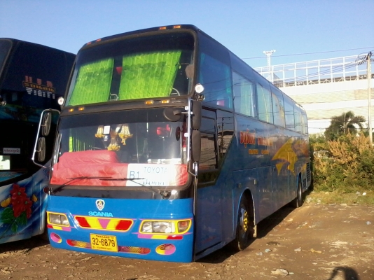 ขายรถแอร์หกล้อ