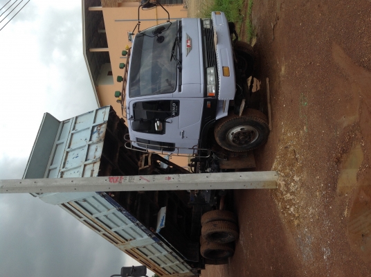 ขายHino Fm 227 เครื่องเดิม หัวไฮเทค เข้าเล่มเรียบร้อย