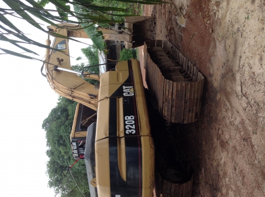 ขาย Cat 320Bเอกสารเล่มทะเบียน พร้อมใช้งานคับ
