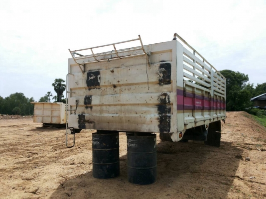 ขาย กระบะล่องไม่ดั้ม