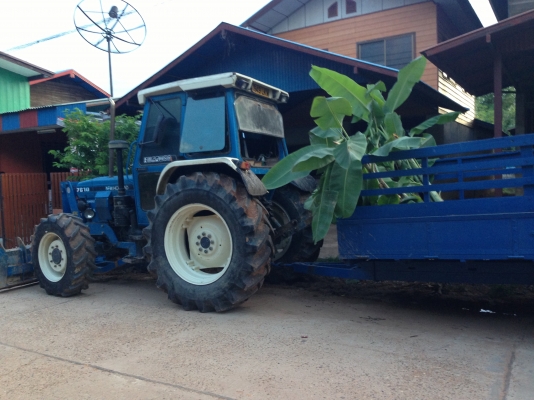 New Holland 7610 เทอร์โบว์