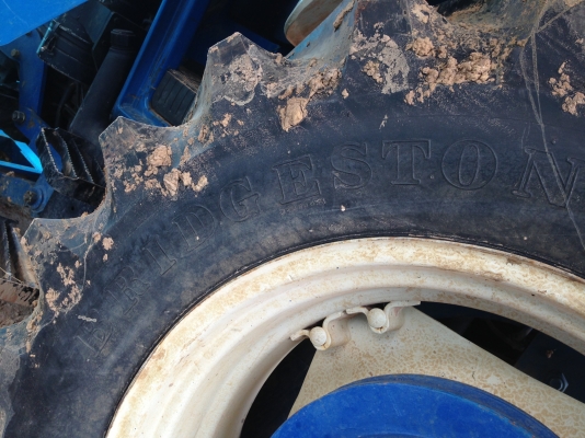 New Holland 7610 เทอร์โบว์