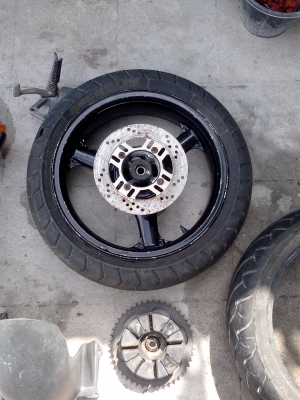 ขายอะไหล่ kawasaki  zxr 400