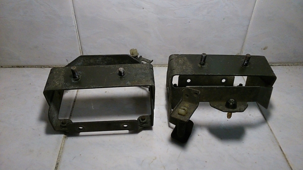 ขายสปอร์ตไลท์สีเหลือง