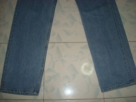 #0111# ยีนส์Levi's 501 ผ้าทราย ของแท้ มือสอง เอว 36นิ้วครึ่ง ยาว 32 เนื้อทรายสวย ตะเข็บขึ้นสวย made in usa #0111# ยีนส์Levi's 501 ผ้าทราย ของแท้ มือสอง เอว 36นิ้วครึ่ง ยาว 32 เนื้อทรายสวย ตะเข็บขึ้นสวย made in usa