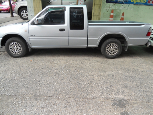 ขายรถกะบะอีซูซูแค๊ป 2.8 SLX ขายรถกะบะอีซูซูแค๊ป 2.8 SLX