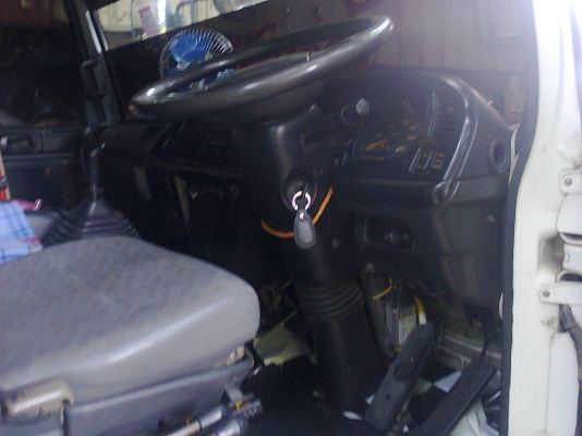 ขายหกล้อดั้มพ์ ISUZU-DECA-210-HP สภาพพร้อมใช้