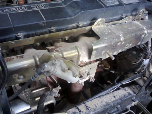 ขายหกล้อดั้มพ์ ISUZU-DECA-210-HP สภาพพร้อมใช้