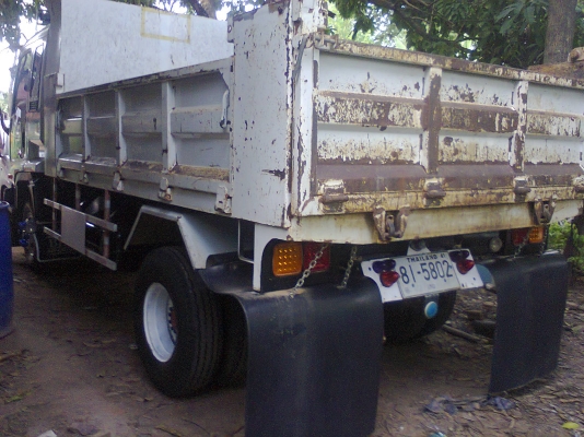 ขายหกล้อดั้มพ์ ISUZU-DECA-210-HP สภาพพร้อมใช้