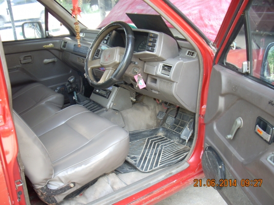 ขายรถพร้อมใช้งานราคาถูก ขายรถพร้อมใช้งานราคาถูก