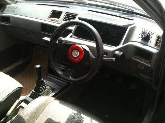 มิสซู แชมป์ 4 ประตู สีแดงเลือดหมูเดิมโรงงาน บาง แก๊สมัลติใหม่ พร้อมโอนพร้อมขับ ขาย 28,000 บาท มิสซู แชมป์ 4 ประตู สีแดงเลือดหมูเดิมโรงงาน บาง แก๊สมัลติใหม่ พร้อมโอนพร้อมขับ ขาย 28,000 บาท