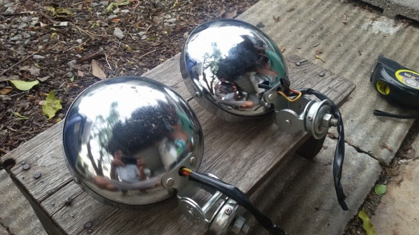 +++ขายอะไหล่มอไซค์ /ยาง /ไฟหน้าแต่ง +++ กทม.บางนา